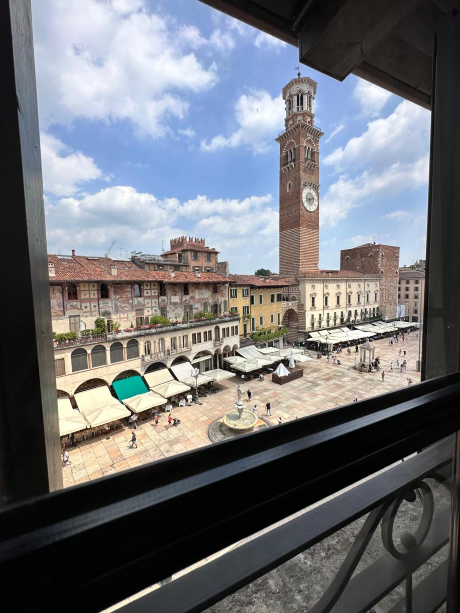 Truly Verona - Delle Erbe Suites Eksteriør bilde